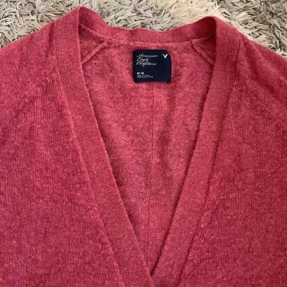 American Eagle Pink Sweater. Size M. - Picture 4 of 15